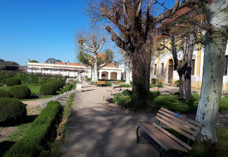 Schlosspark Seußlitz im Frühjahr